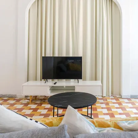 Easytopstay - Borghese Large Roma