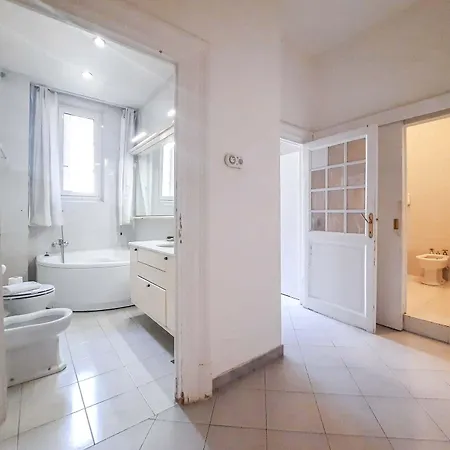 Easytopstay - Borghese Large