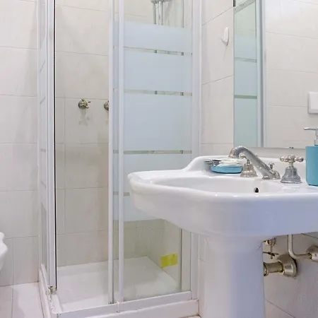 Easytopstay - Borghese Large