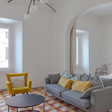 Appartamento Easytopstay - Borghese Large